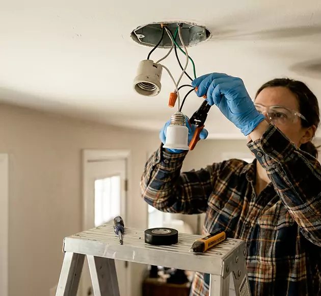 Professional Light Socket Replacement: Your Local Fixture Repair Team in Brentwood, TN
